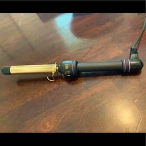 Hot Tools Curling Wand 24K Gold and Black